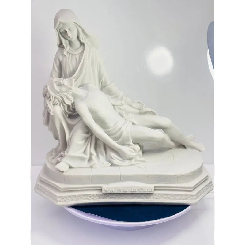 Escultura Nossa Senhora Pietá 30x30 Cm Mármore Premium Luxo Branco